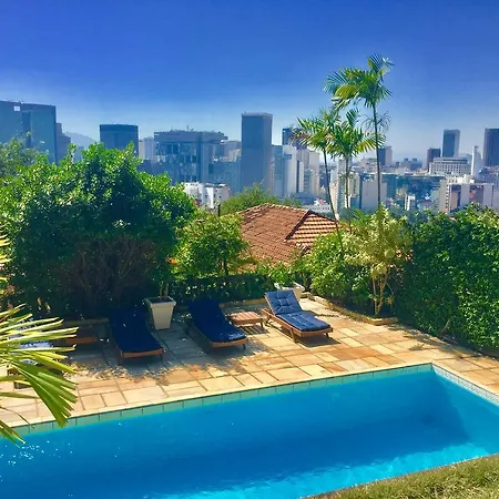 Casa Amarelo Hotel